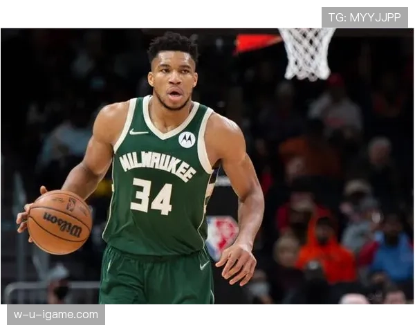 佩科维奇利用禁区单打拉开空间 提升球队内线得分效率